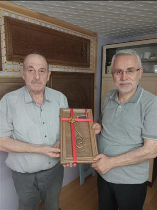 Kastamonu'da Il Müftümüz Sayın Mustafa Bilgiç özeflanili’yi Ahşab Oymacılık Mesleğini Icra Ettiği Atölyesinde Ziyaret Etti.