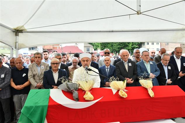 Samsun'da Il Müftümüz Sayın Seyfullah çakır Vefat Eden Ladik Belediye Başkanı Nurhan Yapıcı özel' In Cenaze Törenine Katıldı.