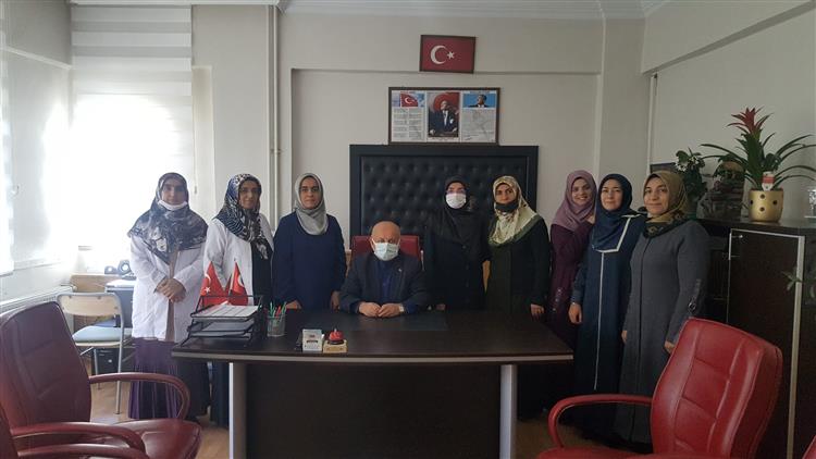 Malatya'da Il Müftümüzden Fahri Kiğılı Diyanet Vakfı Kız Kur'an Kursuna Ziyaret