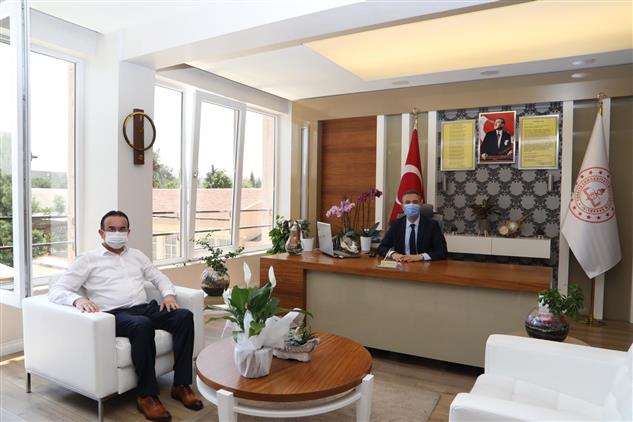 Antalya'da Il Müftümüzden Milli Eğitim Müdürlüğüne Ziyaret.