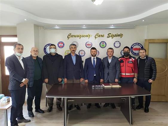 Osmaniye'de Il Müftüsü Ali çakmak, Sağlık-sen Başkanı Muhittin çenet'i Ziyaret Etti