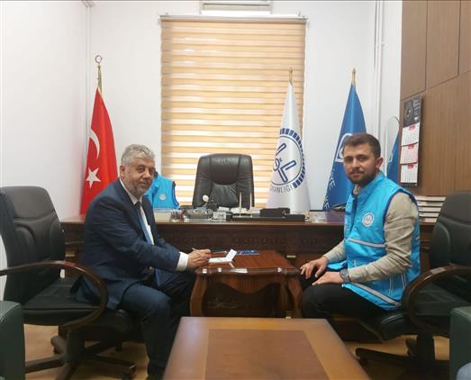 Eskisehir'de Il Müftüsü Bekir Gerek Kurbanını Türkiye Diyanet Vakfı’na Bağışladı