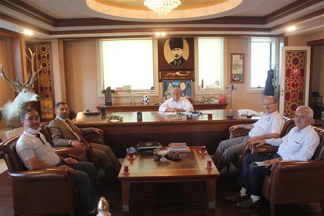 Burdur'da Il Müftüsü Enver Türkmen Bucak'ta Hayırsever Iş Adamlarını Ziyaret Etti