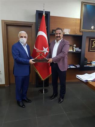 Siirt'te Il Müftüsü Kapıcıoğlu, Il özel Idare Genel Sekreteri Canpolat’ı Ziyaret Etti