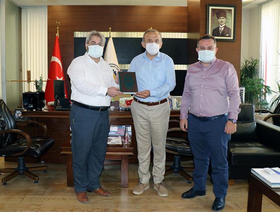 Il Müftüsü Mustafa Soykök'ten Manisa Ticaret Ve Sanayi Odası Başkanına Ziyaret