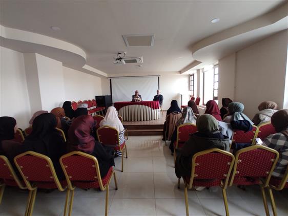 Isparta'da Ilahiyat Akademi öğrencilerinden Ziyaret