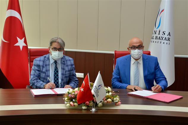 Manisa Celal Bayar üniversitesi Ile Manisa Il Müftülüğü Arasında Iş Birliği Protokolü Imzalandı