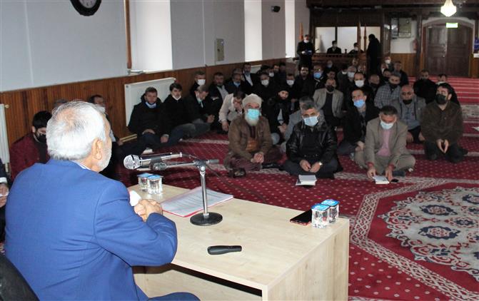 Bilecik'de Mehmet Akif Ve Destanlaşan çanakkale