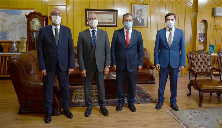 Konya'da Merkez Ilçe Belediye Başkanlarından öge’ye Hayırlı Olsun Ziyareti