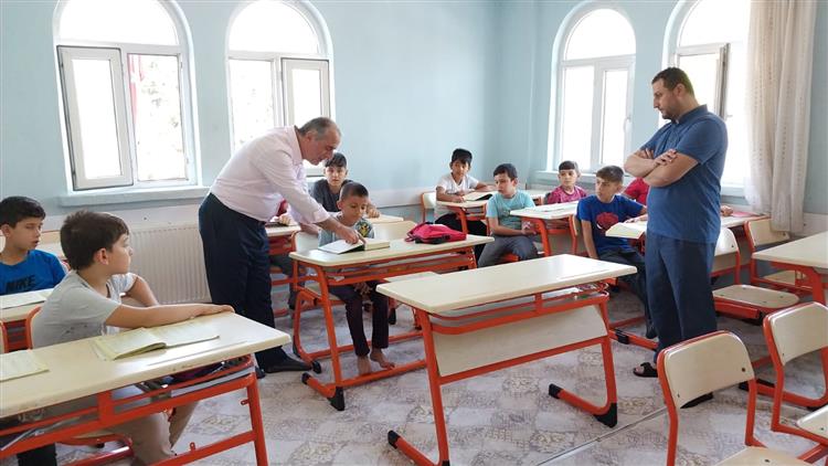 Kilis'de Müftü şahin Kur’an Kurslarını Ziyaret Etti