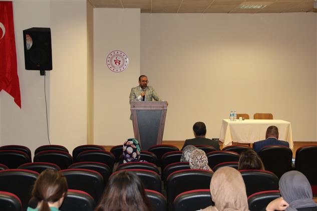 Agri'da Müftü Büyük: Günümüzde Aile Olmak Ve Aile Kalmak Zorlaştı