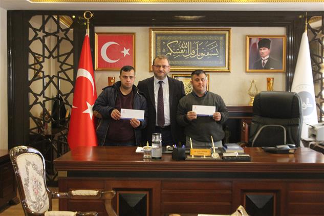 Mersin'de Müftü Dr. Kondi Down Sendromlu Gençleri Kabul Etti