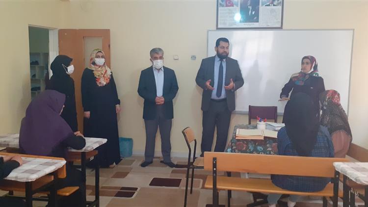 Diyarbakir'da Müftülük’ten Engellilere Yönelik Kur’an Kursu Açılışı Düzenledi