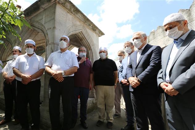 İstanbul'da Mimar Sinan, Vefatının 432. Yıl Dönümünde Kabri Başında Rahmetle Anıldı