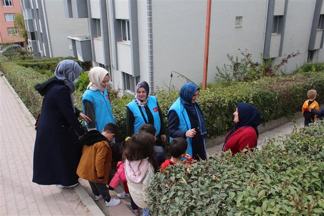 Bilecik'de Miniklerden Hayır Seferberliği