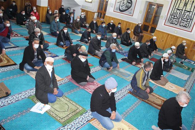 Bilecik'de Miraç Kandili özel Programı Icra Edildi