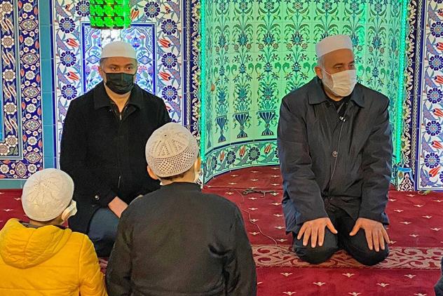 Giresun'da Milletin çanakkale’sinden Giremeyen Grup, Evlerden Girmeye, Evlerden Vurmaya çalışıyor