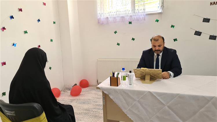 Igdir'da ümmü'l Kura Kur’an Kursu Ilk Hafızını Mezun Etti.