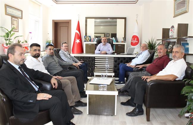 Müsiad Kastamonu şubesi Yönetiminden Il Müftüsü Bekir Derin’e Hayırlı Olsun Ziyareti