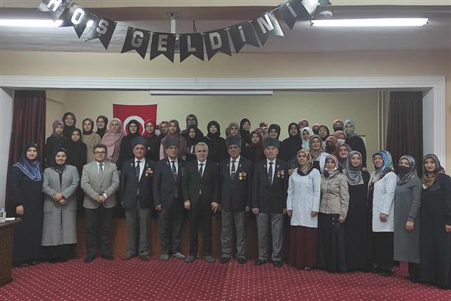 Kastamonu'da Muharip Gazilerimizi şehit şerife Bacı Yatılı Kız Kuran Kursumuzda Misafir Ettik.