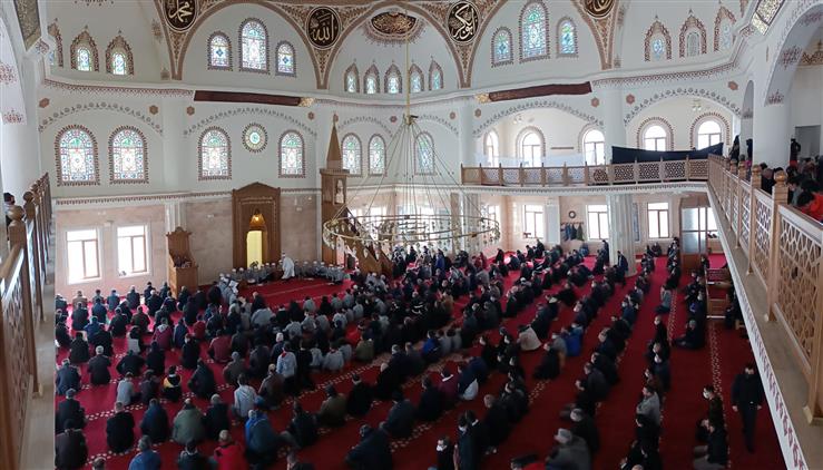 Niğdeli öğrencilerden Vefa