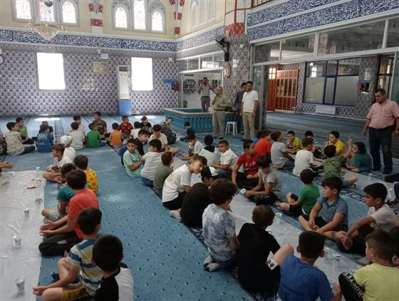 Isparta'da “çocuklarla Camide Bir Gün” Projesi Gerçekleşti