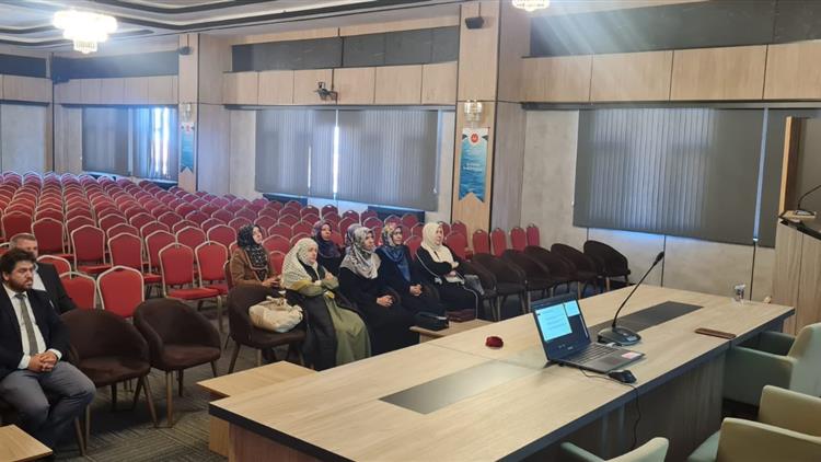 Kütahya'da Psikolojik Hastalıklar Ve Hastalarla Iletişim Semineri Düzenlendi