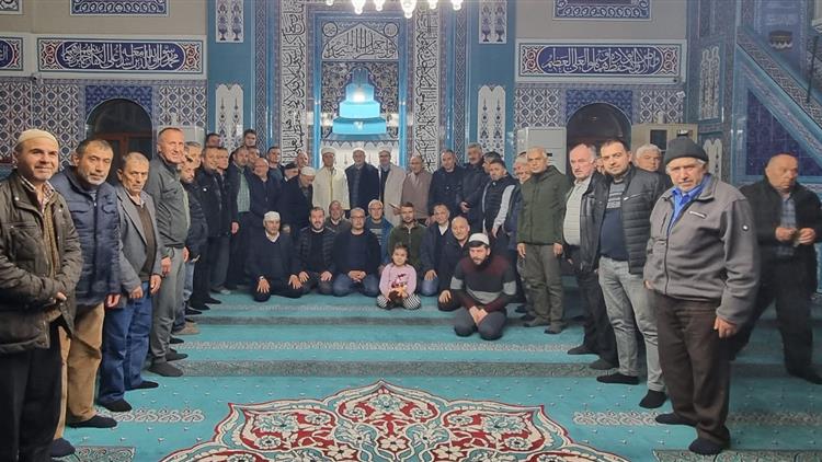 Zonguldak'ta "halk Iftarı Buluşmaları" Devam Ediyor.