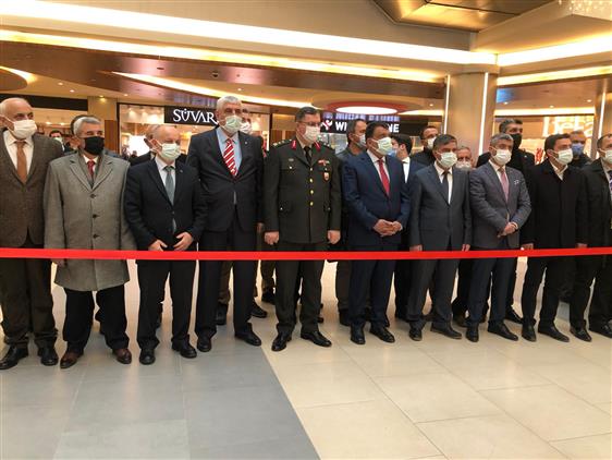 Malatya'da "mehmet Akif Ve Safahat'ın Safahatı" Konulu Serginin Açılışı