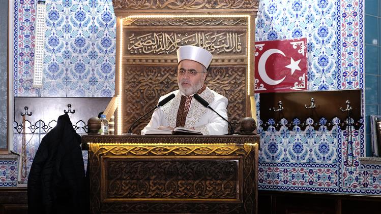 Kırsehir'de "merkez-taşra Buluşmaları" Diyanet Işleri Başkan Yardımcısı Doç.dr. Burhan Işliyen’in Katılımıyla Gerçekleştirildi