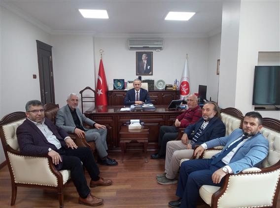 "türkiye Ilahiyatlar Birliği Platformu, Afyonkarahisar Ilim Yayma Cemiyeti, Sarıkız Yatılı Kur’an Kursu öğretici Ve öğrencilerinden Müftülüğümüze Ziyaret..."