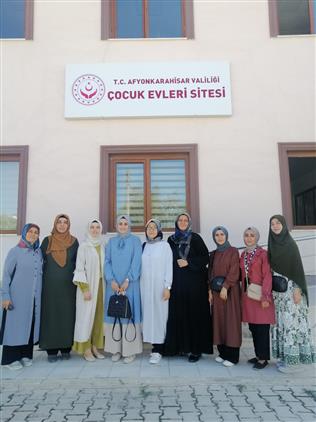 Afyonkarahisar'da "yatılı Yaz Kur'an Kursunda Eğitim Gören öğrencilerimizin Hediyeleri Sahiplerine Ulaştı."