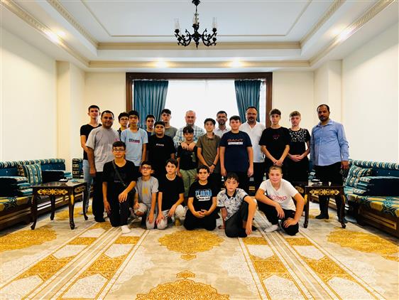 Adana'da "yazımda Kardeşlik Var" Kampını Tamamlayan öğrencilerden Müftü Taşcı’ya Anlamlı Ziyaret