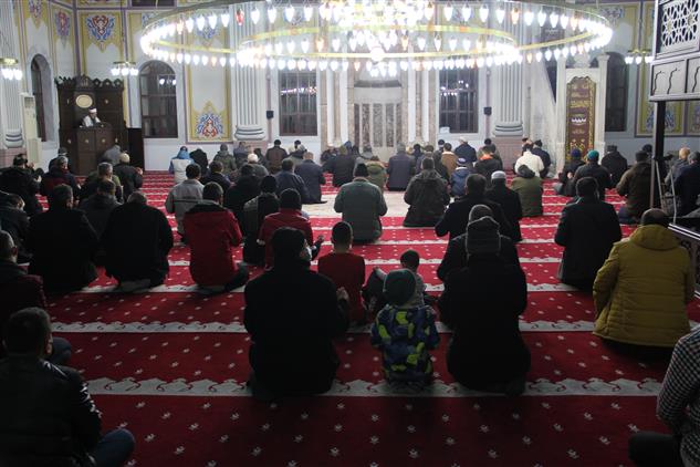 Bolu'da Regaib Kandili Yıldırım Beyazıt Camii'nde Coşku Ile Idrak Edildi