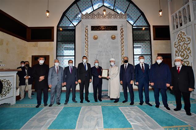 Ankara'da Roketsan “şakir Zümre Camii” Dualarla Ibadete Açıldı