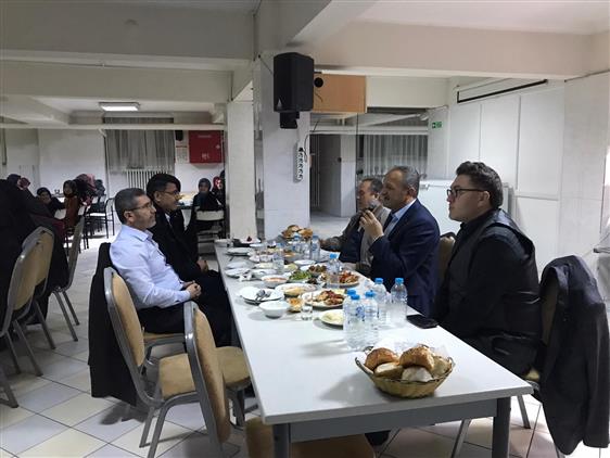 Afyonkarahisar'da “sarıkız Kur’an Kursunda Hafizelerle Iftar…”