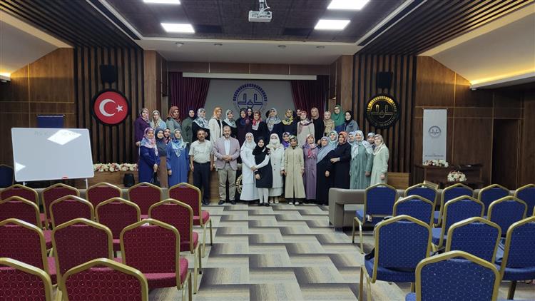 Konya'da “sevgi Okulu” Seminerleri Düzenlendi