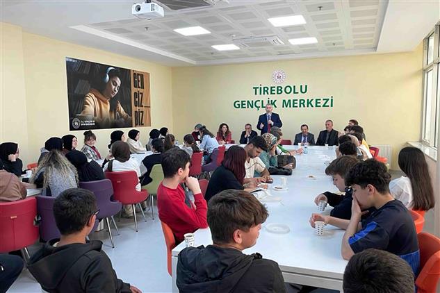 Giresun'da “sevgili Gençler, Iyiliğin öncüleri Olun”