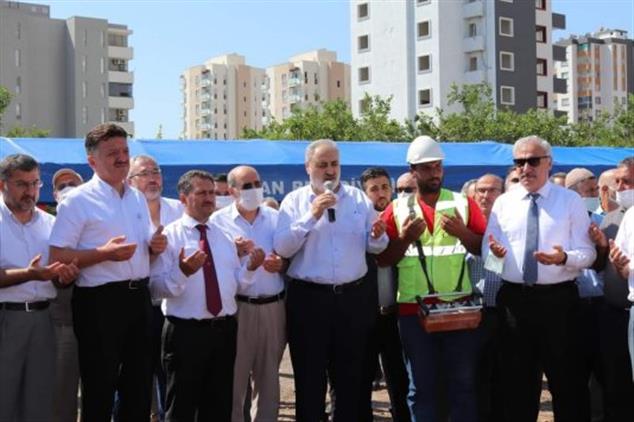 Adana'da Seyhan Irşat Hafızlık Bölge Yatılı Kur’an Kursu’nun Temeli Dualarla Atıldı