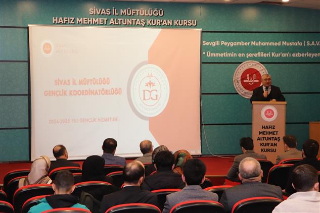 Sivas’ta “gençlik Hizmetlerinde Yerinde Rehberlik” Programı Düzenlendi