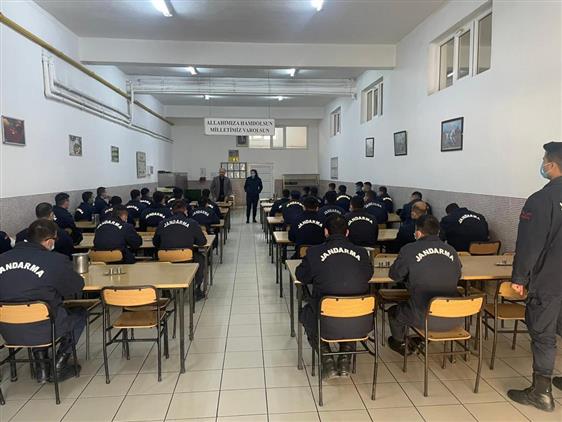 Istanbul Müftülüğünden Er Ve Erbaşlara Seminer