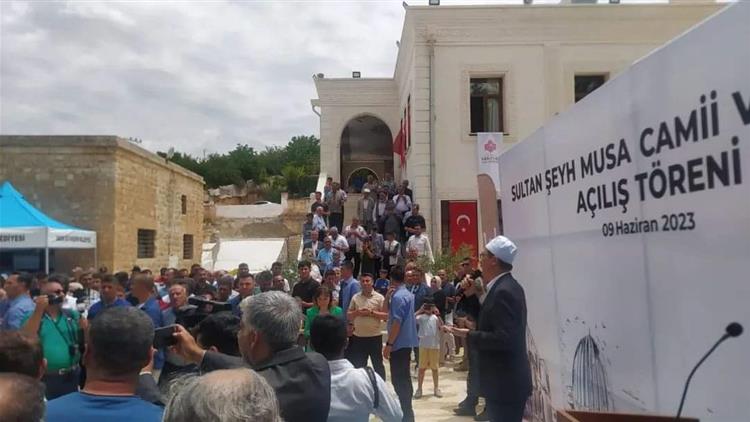 Mardin'de Sultan şeyh Musa Camii Ve Külliyesi Dualarla Ibadete Açıldı