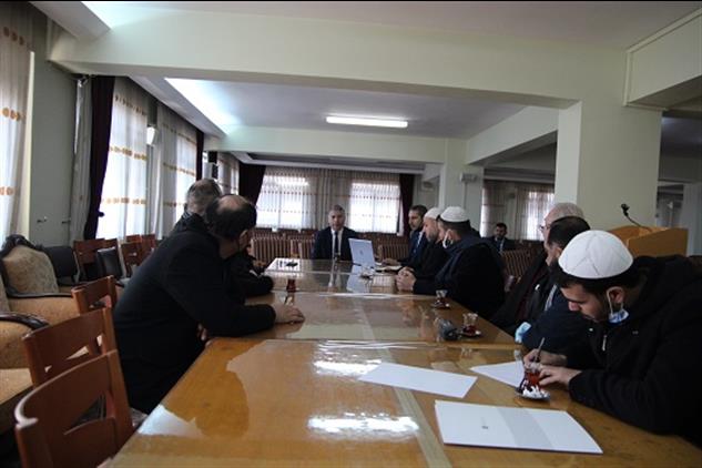 İzmir'de Suriyeli Kanaat önderleri Ile Istişare Toplantısı