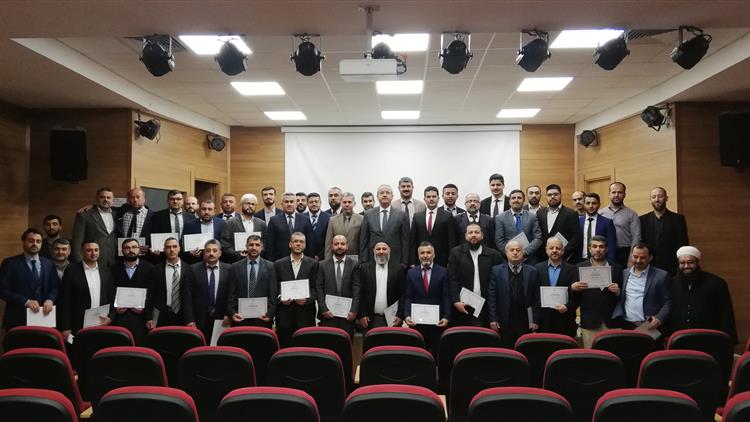 Hatay'da Talim Ve Tashih-i Hurûf Kursunu Bitirenler Belgelerini Aldı