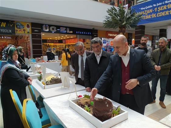 Bitlis'de Tatvanda "maketlerle Siyer-i Nebi" Sergisi Açıldı