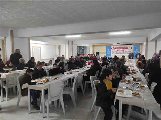 Tdv ısparta şubesinden Iftar Yemeği