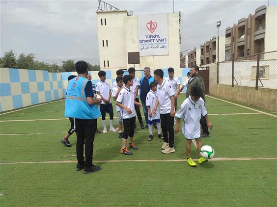 Hatay'da Teknik Direktör Ilhan Palut'tan Yetim Sporculara Tdv Eliyle Destek