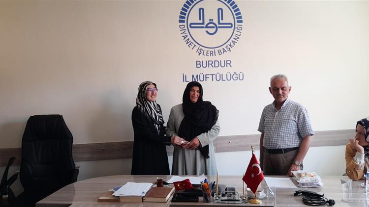 Burdur'da Temel Dini Bilgiler Yarışması Yapıldı