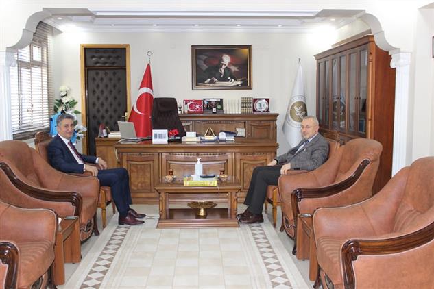Tokat Idare Mahkemesi Başkanı şükrü Cesur’dan Il Müftüsü Abdullah Pamuklu'ya Ziyaret