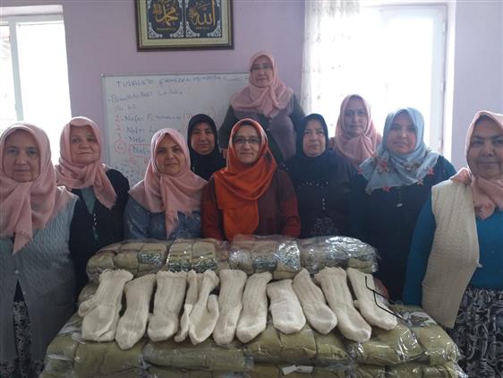 Türkiye Diyanet Vakfı Afyonkarahisar şubesi Mehmetçiğin Yüreğini Lsıtmaya Devam Ediyor.